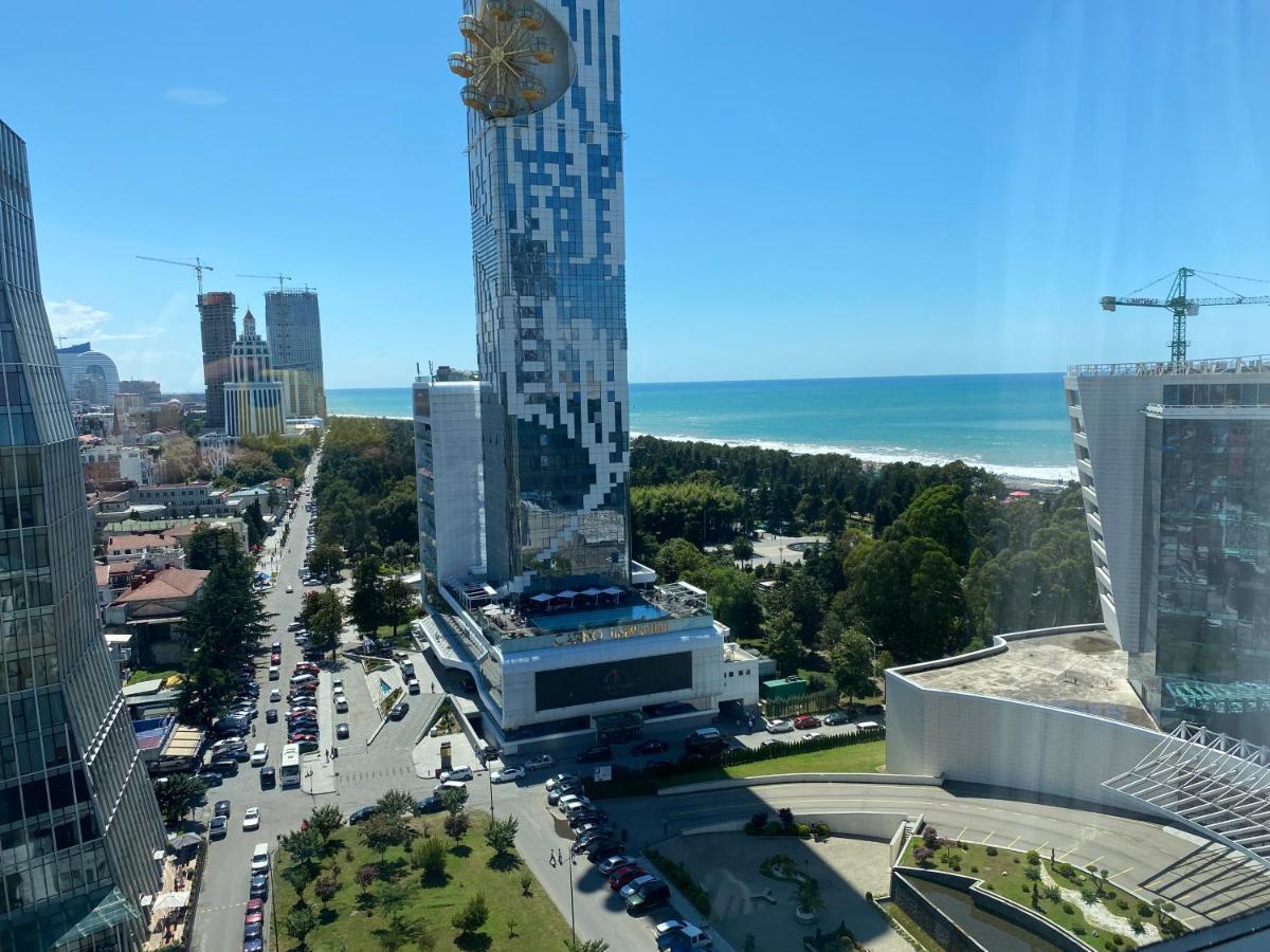Apartment In Porta Batumi Tower Exterior photo