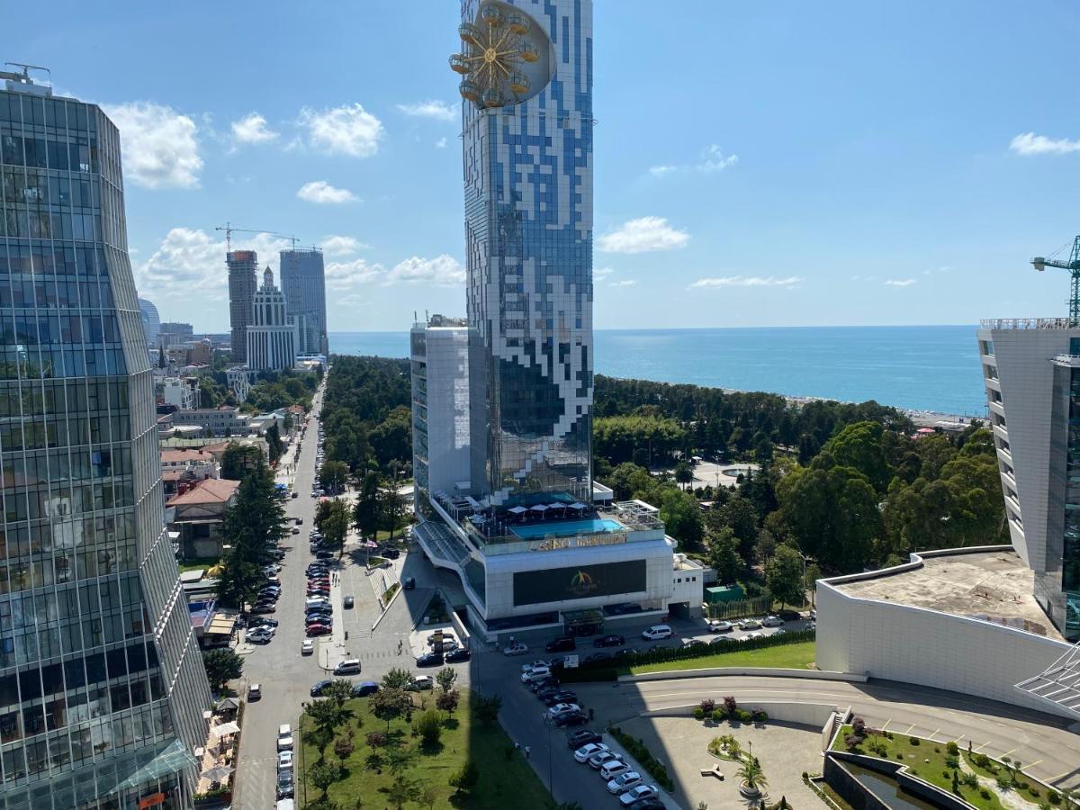 Apartment In Porta Batumi Tower Exterior photo